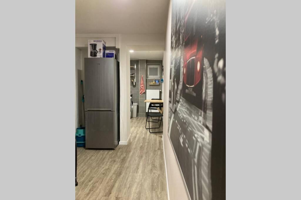 Modernes Apartment Nr3 Nahe Reeperbahn Bis 8 Personen Hamburg Luaran gambar
